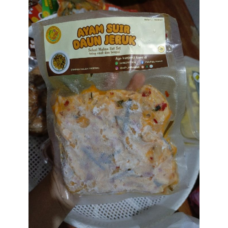 

Lauk Frozen Ayam suir daun jeruk (100gram)