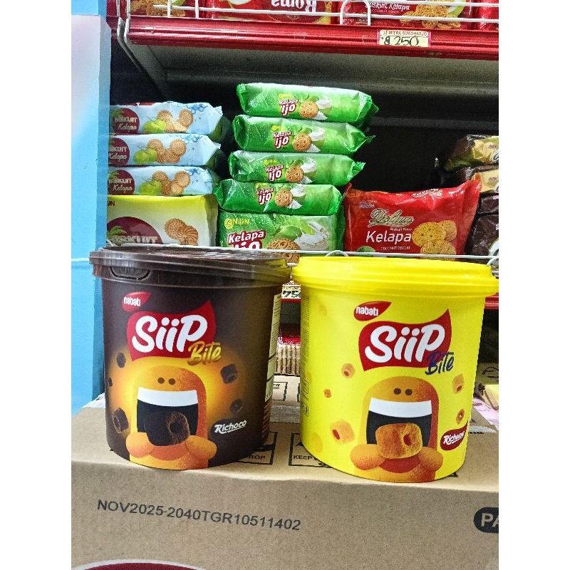 

Nabati SiiP Bite Richocho ember coklat keju