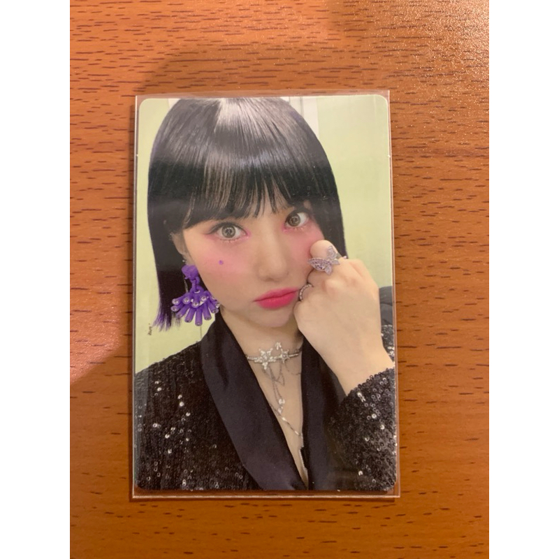 (READYSTOCK) Eunha VIVIZ 1st Mini Album Beam Of Prism OFFICIAL PHOTOCARD