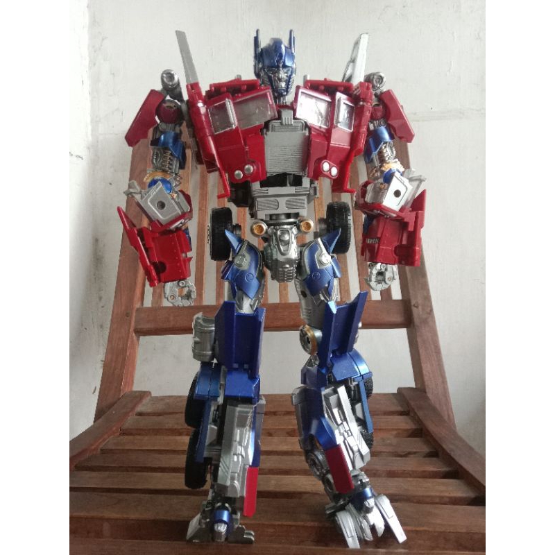 Transformers Optimus Prime Evasion Mode, Movie AOE