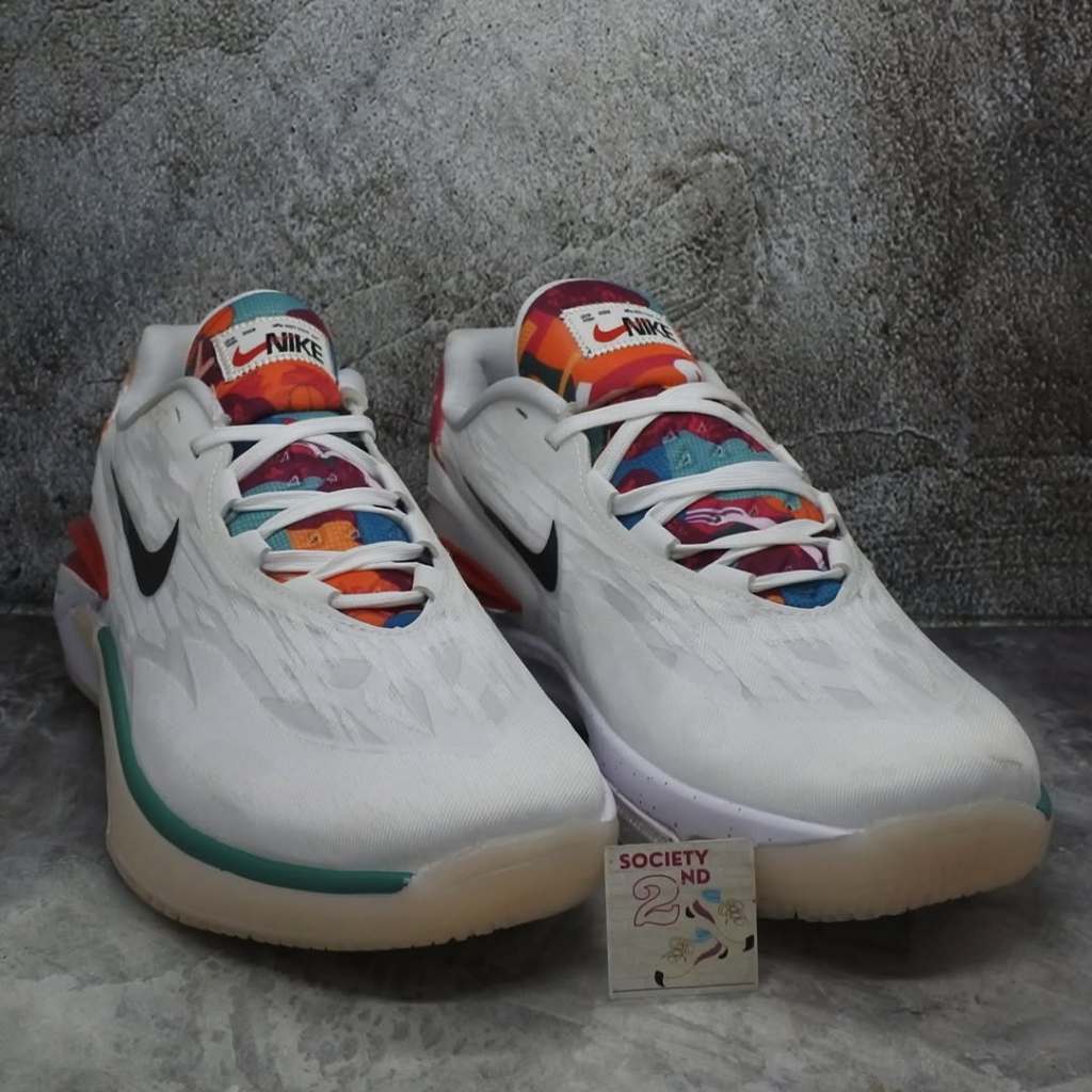 Sepatu Basket - A1r Z0om 6TCut2 'L3ap H1gh' size 44