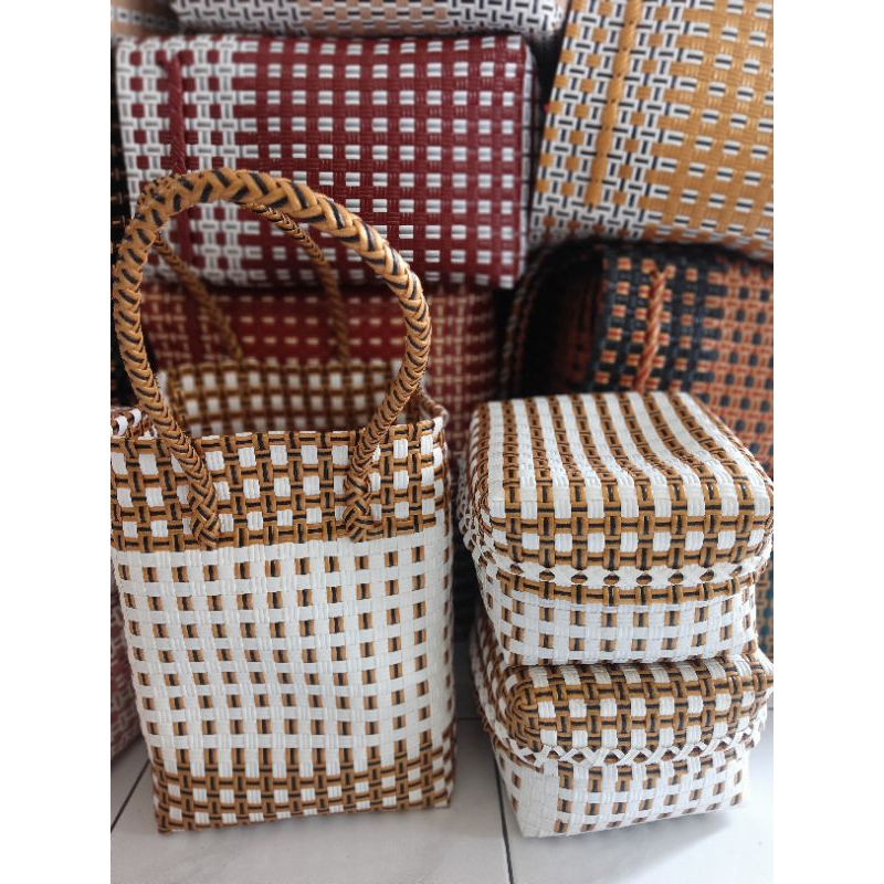 

Tas Keben Jali Set 2 Premium anak keben ukuran 18x18 / Keben sokasi bahan jali premium / set 2 keben jali