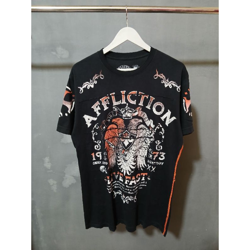 Kaos AFFLICTION Distressed Seek And Destroy Ripped - L