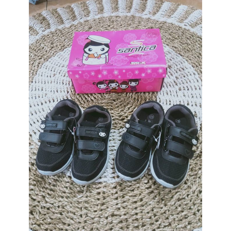 sepatu santica | sepatu anak sekolah hitam