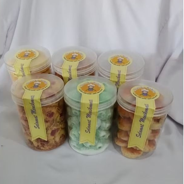 

paket kue kering isi 6 toples ukuran 800g