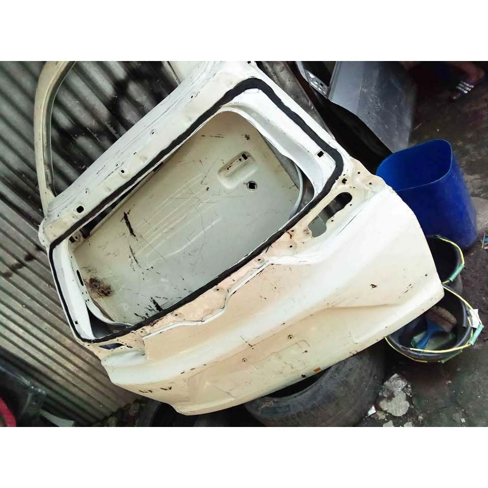 pintu bagasi honda crv turbo