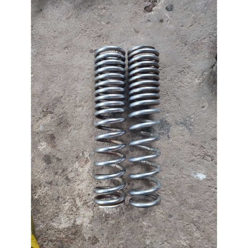 per skok belakang Supra x 125 old / karisma ori