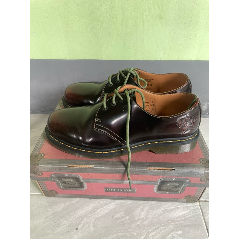 dr martens x the clash