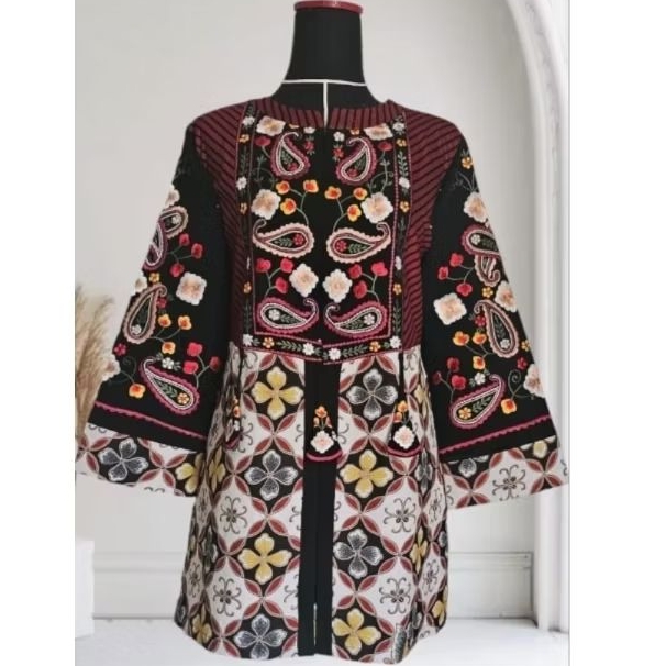 Atasan batik bordir premium wanita-sangrani blouse Motif Kawung Warna Merah dan Putih
