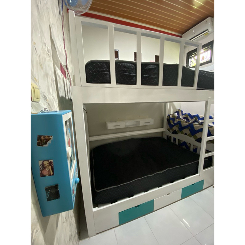 Ranjang Tingkat Minimalis Custom – Plywood Finishing Duco (Kasur No. 3: 120x200 cm) + Laci