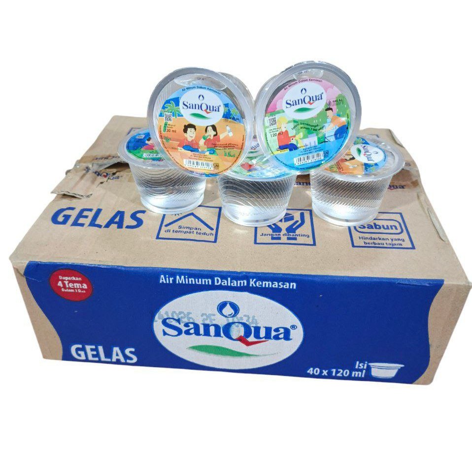 

SanQua Air Mineral Gelas Mini 120 ml (40 Cup)