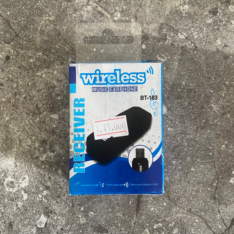Universal BT-163 USB Bluetooth Music Receiver - Hitam