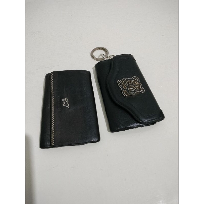 Preloved_Gantungan kunci (2pcs) Braun buffel dan Louis Quartorze