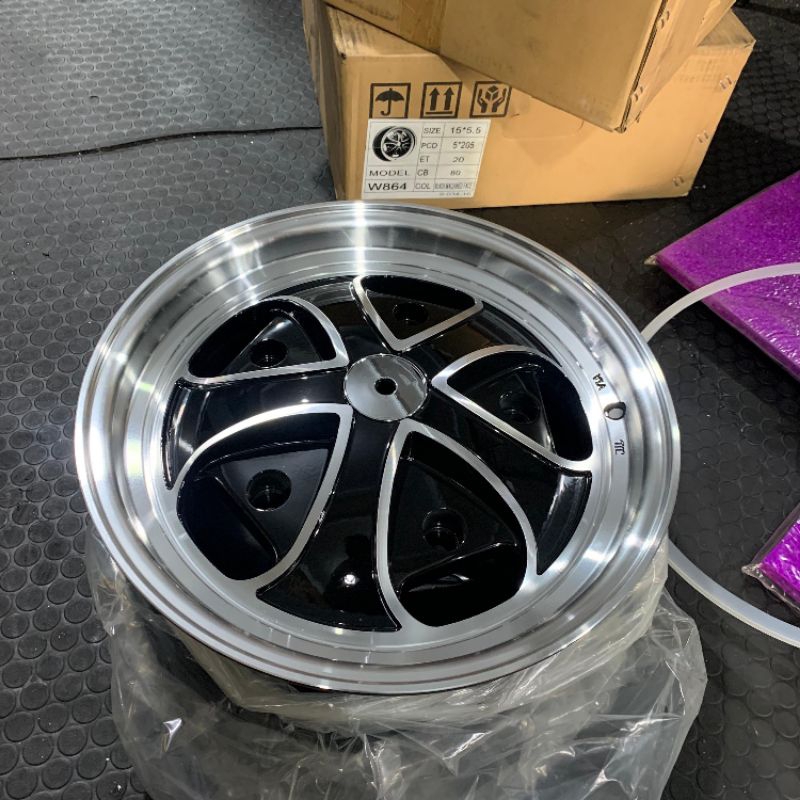 velg vw kodok rebel r15 baut 5 jauh