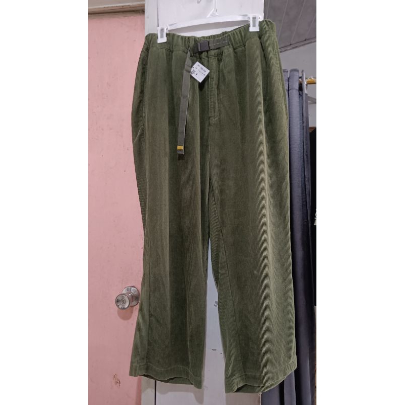 CELANA KULOT CORDUROY GREEN HIJAU