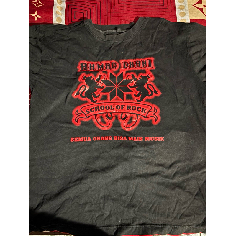 Kaos Ahmad Dhani School Of Rock