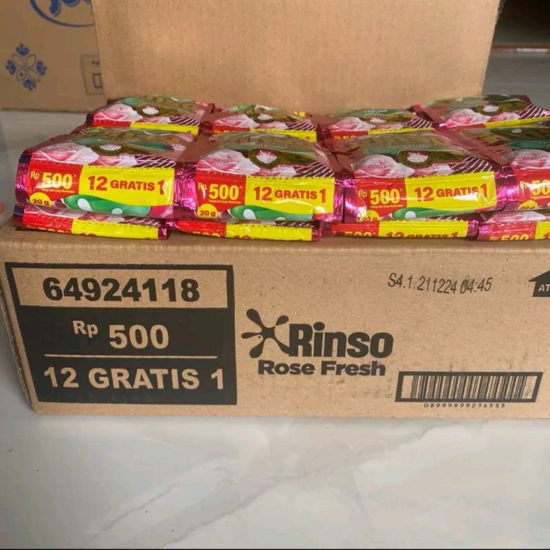 PROMO 1 DUS RINSO CAIR 96+8 SACHET RENCENG 500