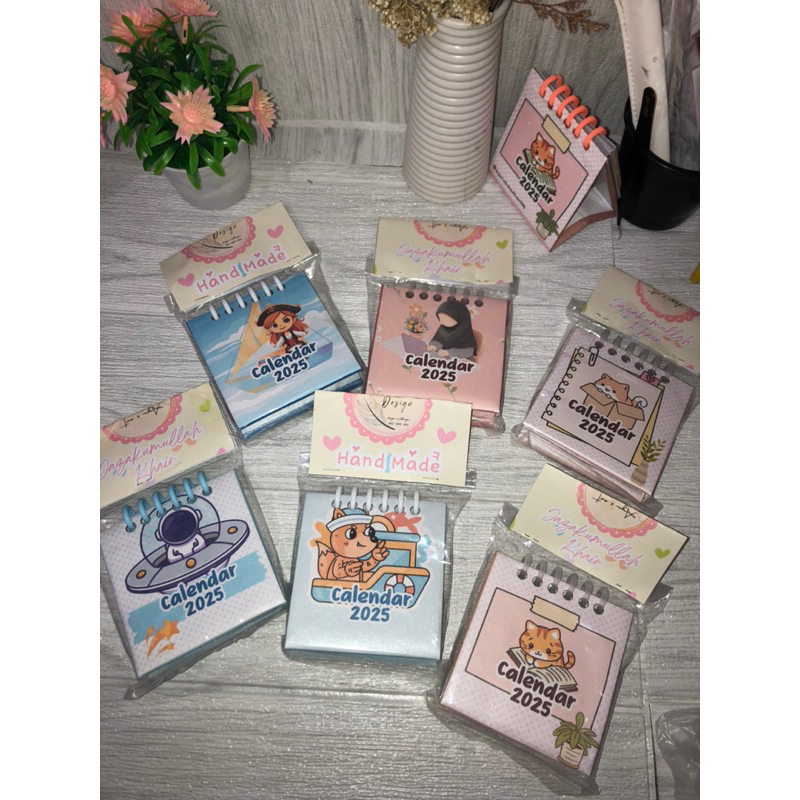 

(Ready) Kalender meja mini 2025