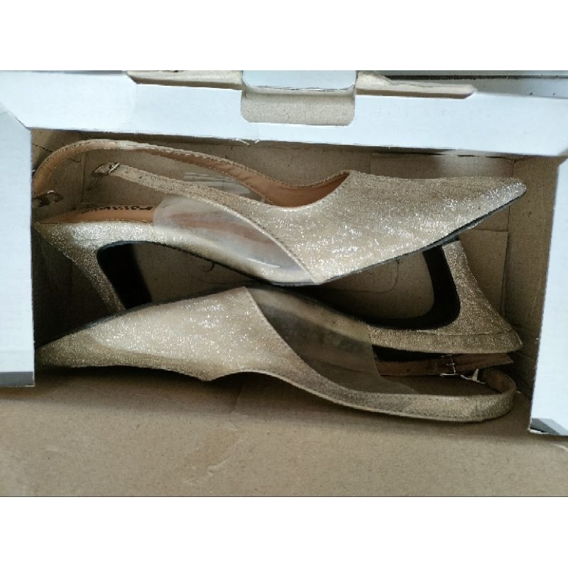 [Preloved] Heels Wisuda