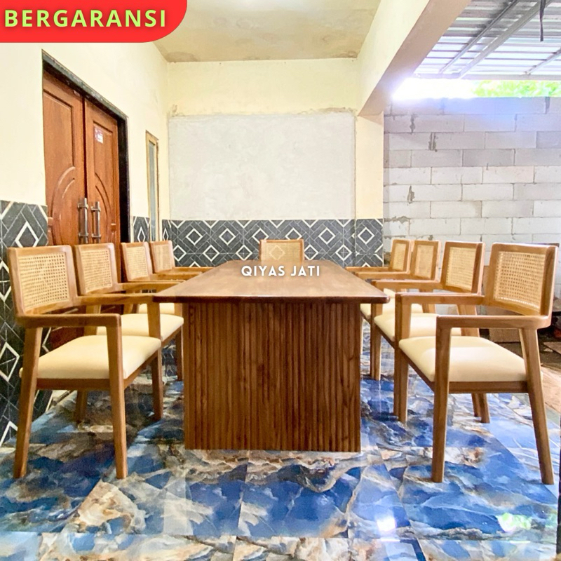 Set meja makan minimalis, Meja makan 9 kursi, Set meja kursi makan jati rotan asli