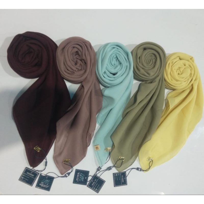 Hijab Segi Empat Umama Polos Premium