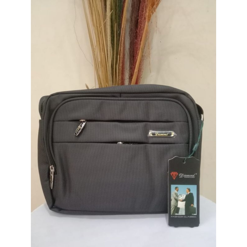 DIAMOND TAS SELEMPANG FASHION PRIA