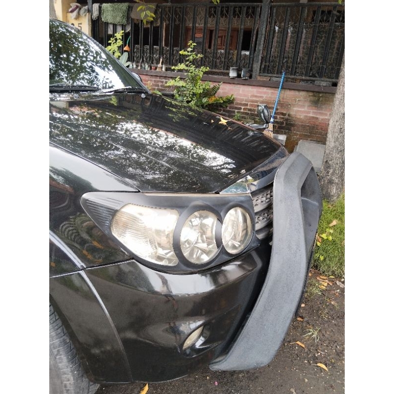 tanduk bumper depan fortuner lama original Toyota