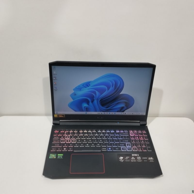 ACER NITRO 5 AN515-45 AMD Ryzen 7 5800H RAM 16GB/SSD 512GB RTX 3060 6GB