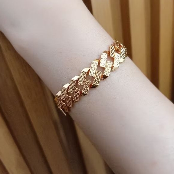 GELANG RANTAI SISI NAGA LAPIS EMAS