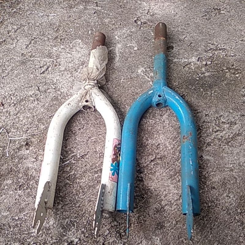 Fork sepeda ukuran 16 in sisa setok jual bekas aja