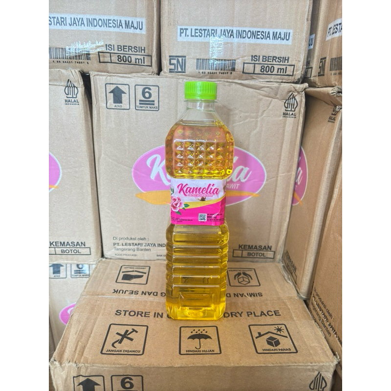 

MINYAK KAMELIA BOTOL 800ML premium