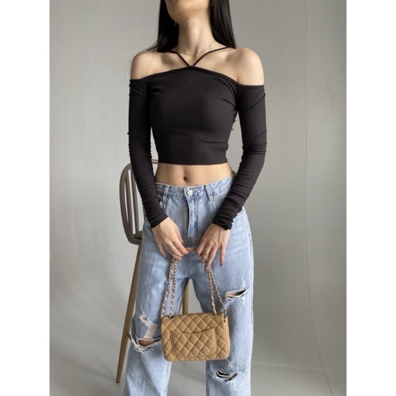 Top atasan hitam wanita