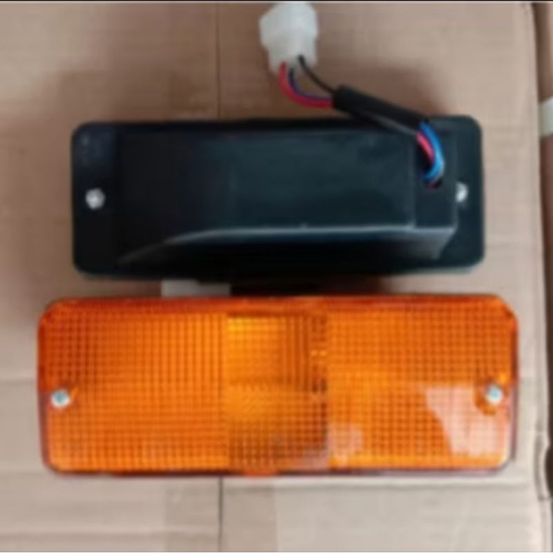 Set Lampu Bemper Depan Suzuki Carry 10 Extra