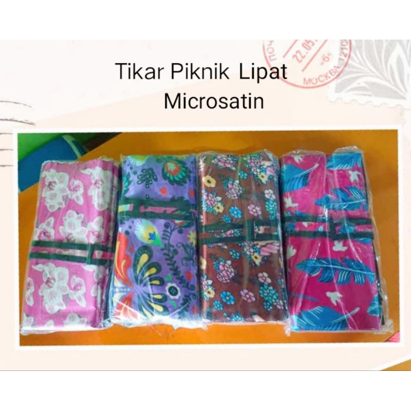 Tikar Piknik Lipat Microsatin / Tikar Piknik Anti Air