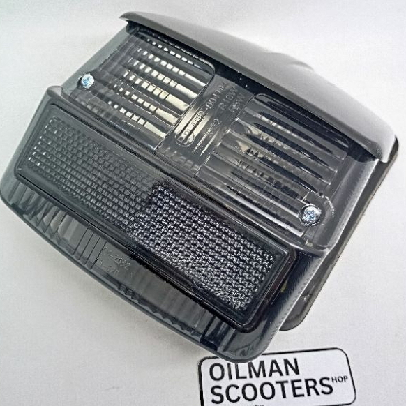 stoplamp vespa super/sprint lampu belakang vespa super / sprint lampu belakang vespa model smoke