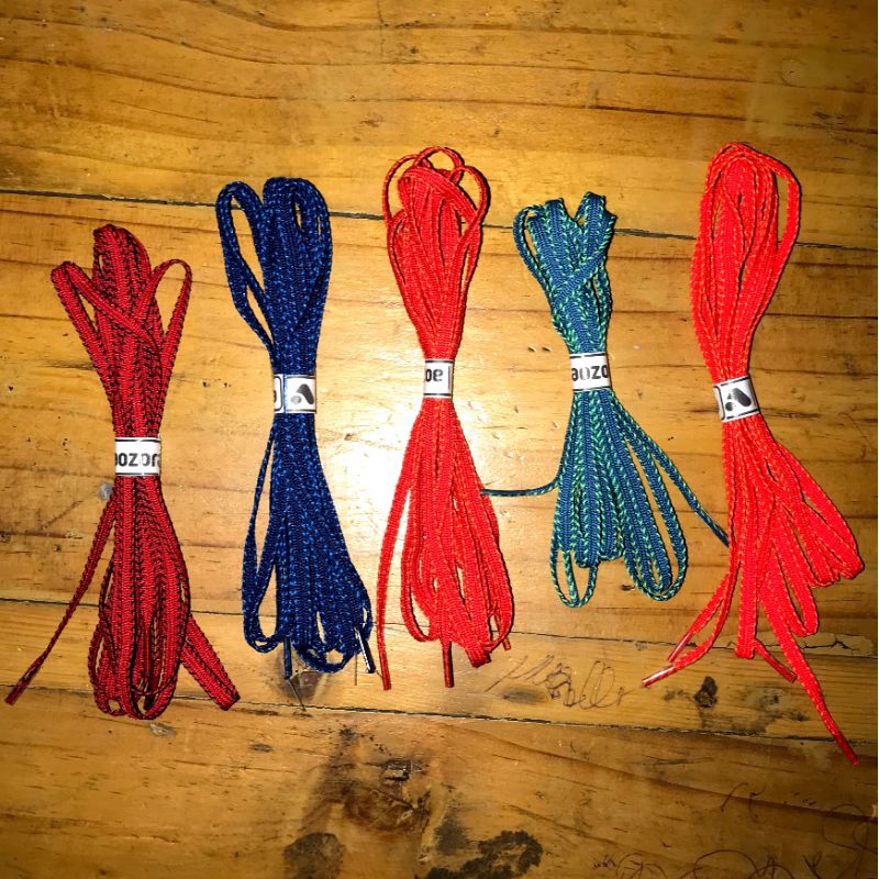 tali sepatu specs tali sepatu bola futsal garis specs