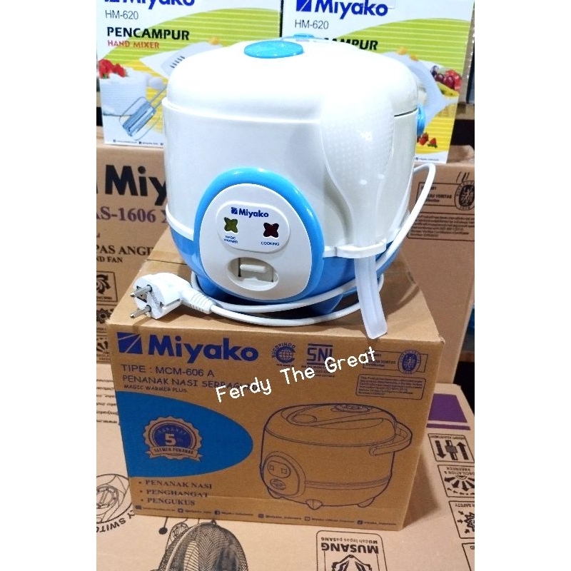 Magic Com / Rice Cooker / Penanak Nasi kecil 0.6 Liter Miyako 606B / magic miyako 606 / magic kecil 