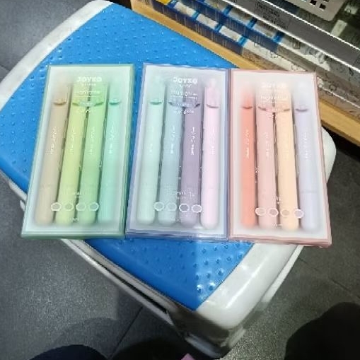 

Joyko Highlighter Pen isi 4