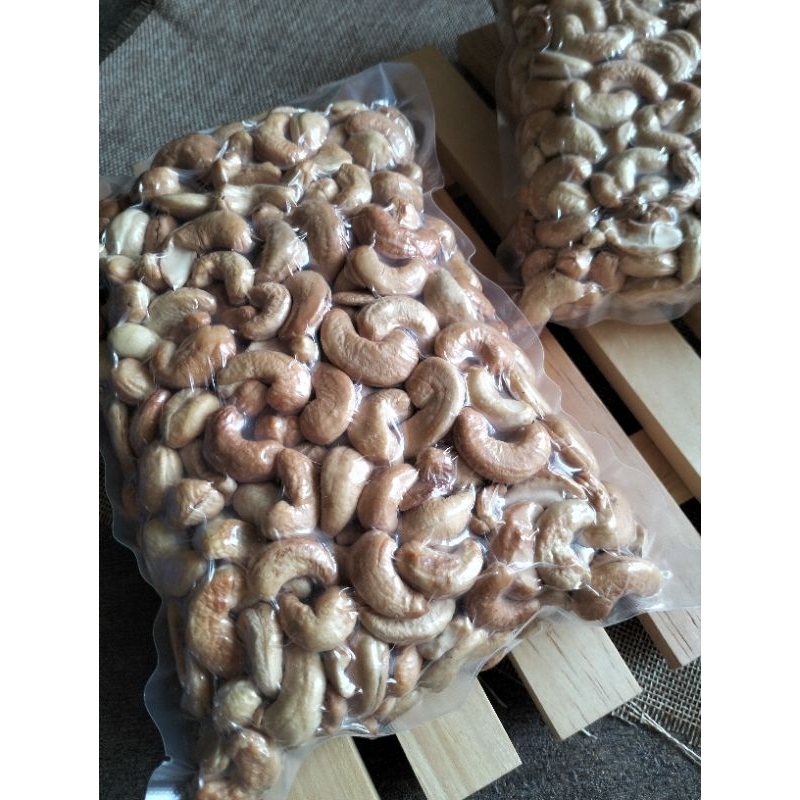 

Kacang Mede 500gr