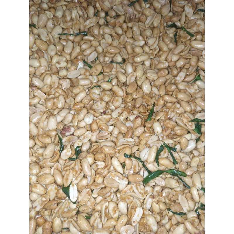 

Kacang Goreng Daun Jeruk Crispy RK's Snack 500 gram