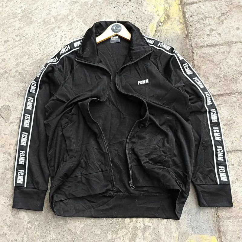 FCMM Tapped Tracktop