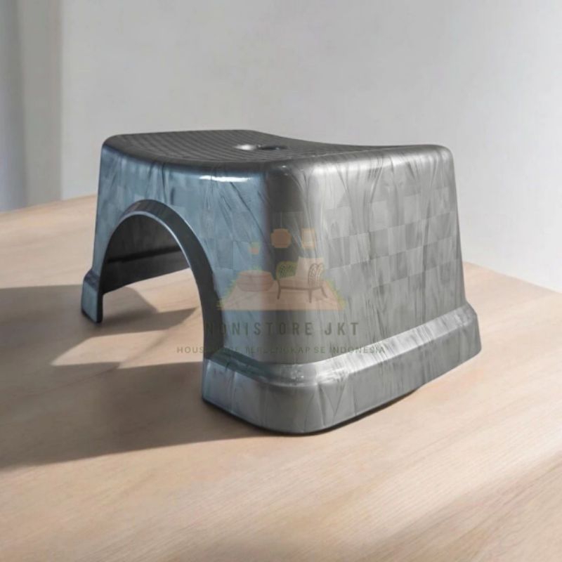 Kursi Bangku Jongkok Plastik Warna Silver Kuat dan Awet / Jengkok Plastik / Jengkok kuat
