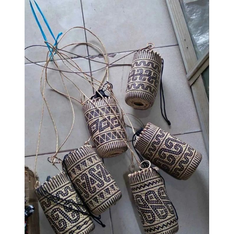 tas asli Dayak/tas anjat/tas rotan