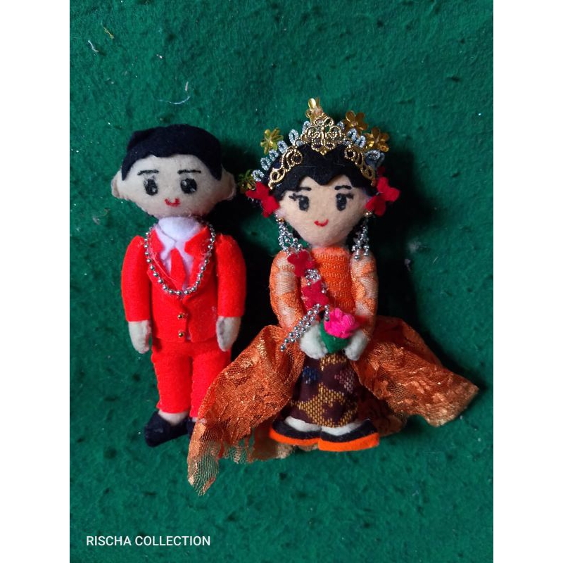 boneka pengantin flanel sepasang adat jawa modern baju oren