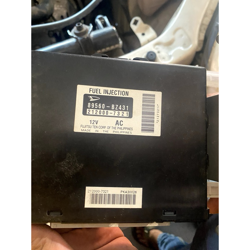 ecu mobil toyota rush