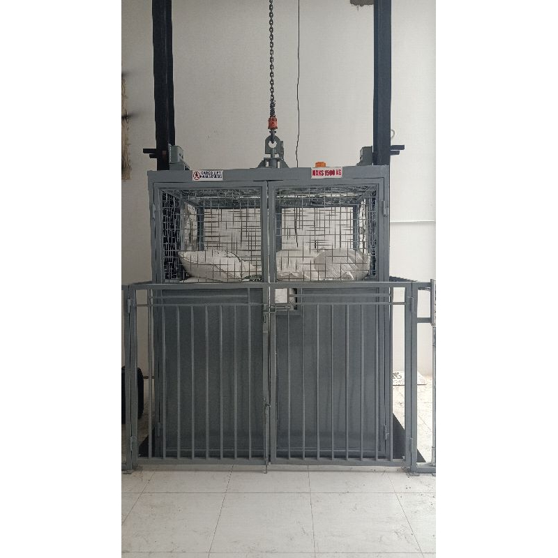 Lift Barang