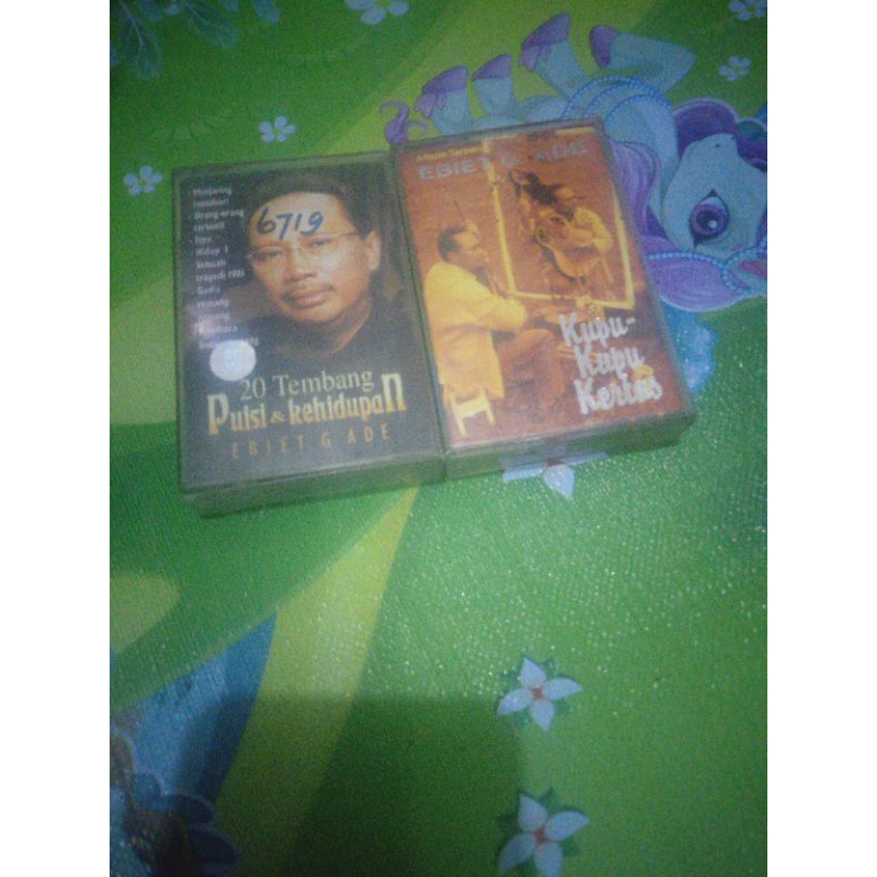 kaset pita Ebiet g ade