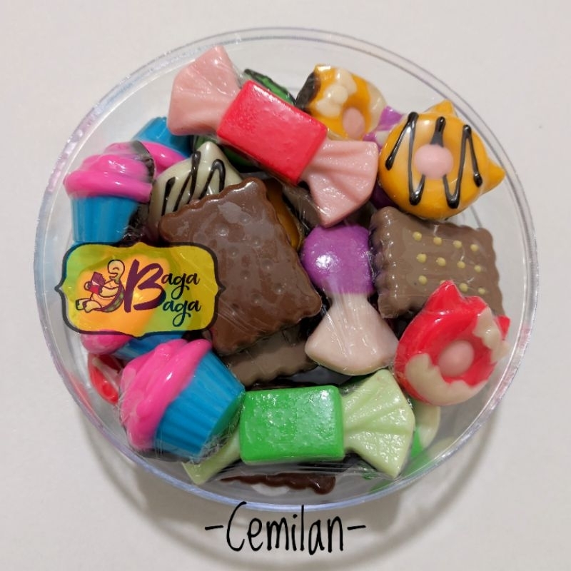 

Coklat karakter 200gr Cemilan cake permen donat toples kiloan homemade HALAL MUI DINKES