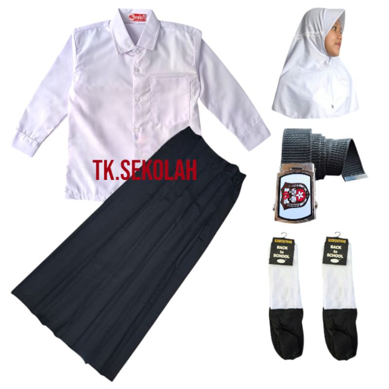 Stelan Seragam Sekolah MI Anak SD Perempuan Baju Putih Rok Hitam