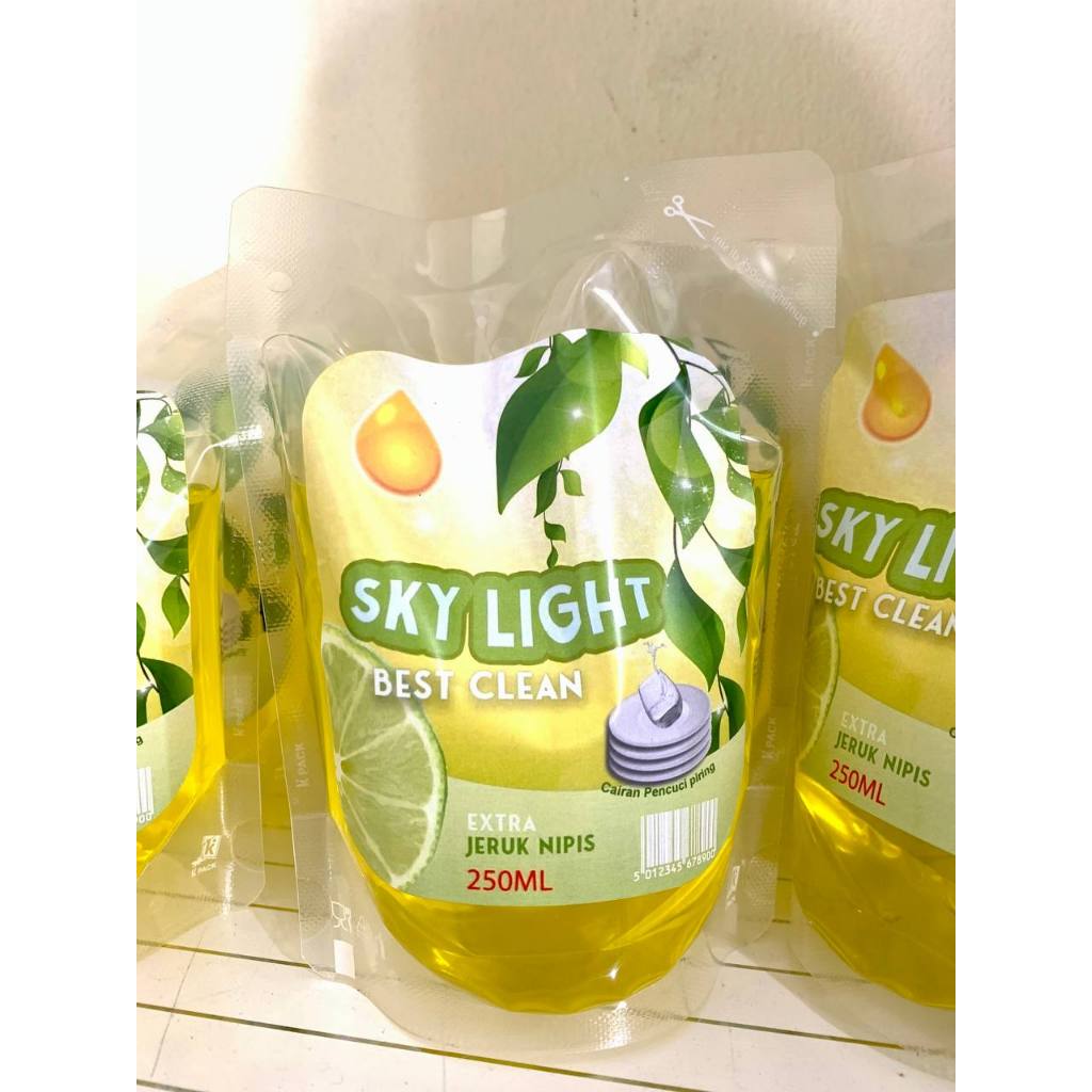 Sabun Cuci Piring | Cairan Pencuci Piring SKY LIGHT 250 ML